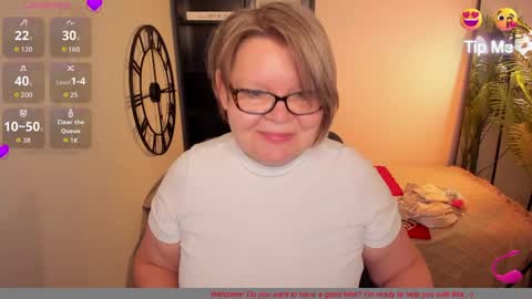 Snapshot of shannonshine chatting on May 12, 2026, 5:04 am Shannon online show from May 12, 2026, 5:04 am