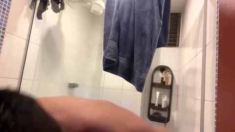 Tom  shanon online show from December 3, 2025, 3:10 pm