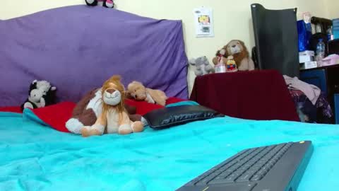 Snapshot of shantal_houston chatting on February 12, 2025, 2:56 am Shantal online show from February 12, 2025, 2:56 am