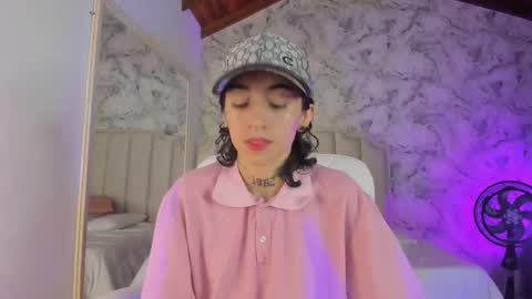 Shantal online show from November 16, 2025, 3:34 am