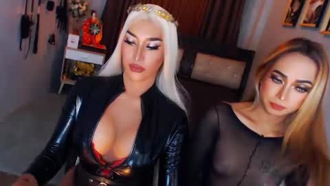 Snapshot of shantal_wildnaughty chatting on September 13, 2025, 8:52 pm SHANTAL online show from September 13, 2025, 8:52 pm