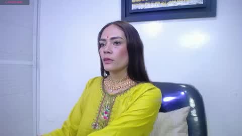 shantalakrishaa online show from April 18, 2026, 7:58 pm