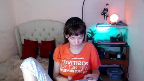 SHANTA FOX  s online show from January 6, 2025, 3:09 am