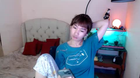 SHANTA FOX  s online show from February 24, 2025, 11:43 am