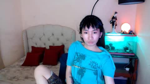 SHANTA FOX  s online show from March 6, 2025, 8:30 am