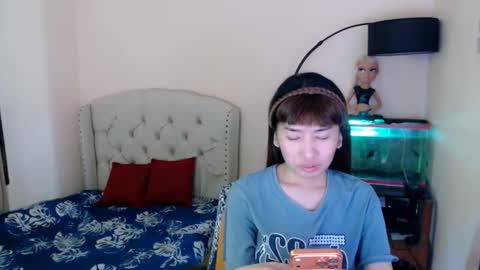 SHANTA FOX  s online show from March 31, 2026, 2:24 am