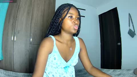 Snapshot of shantall_ebony1 chatting on September 13, 2025, 6:24 am shantall_ebony1 online show from September 13, 2025, 6:24 am
