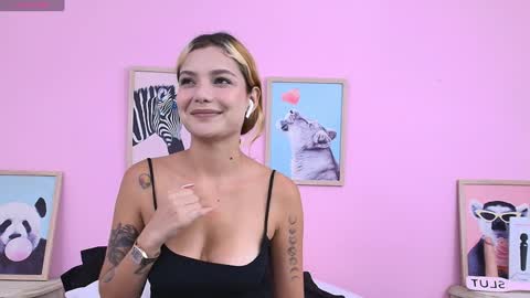  Shantall online show from January 27, 2025, 10:27 pm