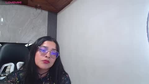 Snapshot of shantyvibe_a chatting on October 20, 2025, 8:20 pm Shantall online show from October 20, 2025, 8:20 pm