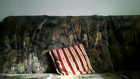 Snapshot of shaomy711 chatting on February 16, 2025, 1:27 pm excelo21 online show from February 16, 2025, 1:27 pm