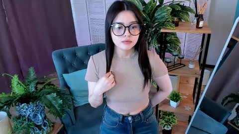 Snapshot of shardaaluarado chatting on April 12, 2026, 4:06 am Kaya online show from April 12, 2026, 4:06 am