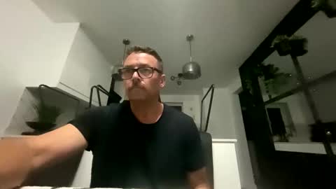 Sharksboy online show from October 2, 2025, 2:40 am