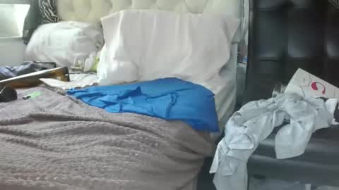 sharlot03 online show from February 10, 2025, 1:55 pm