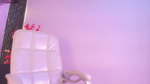 Snapshot of sharlot07 chatting on November 26, 2025, 12:50 pm Sharlot07 online show from November 26, 2025, 12:50 pm