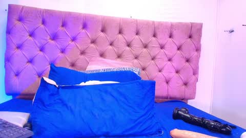 Snapshot of sharlott_kiss chatting on January 30, 2025, 2:58 pm Sharlott online show from January 30, 2025, 2:58 pm