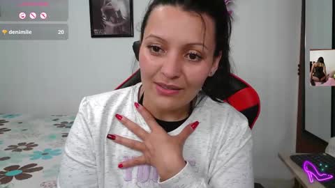 paola online show from January 18, 2025, 1:52 am