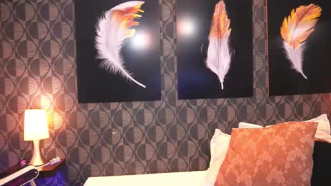 Snapshot of sharomross chatting on February 20, 2026, 7:14 pm Sharom online show from February 20, 2026, 7:14 pm