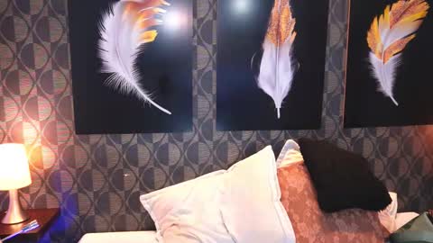 Snapshot of sharomross chatting on February 27, 2026, 7:03 pm Sharom online show from February 27, 2026, 7:03 pm