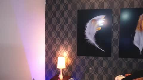 Snapshot of sharomross chatting on February 28, 2026, 6:53 pm Sharom online show from February 28, 2026, 6:53 pm