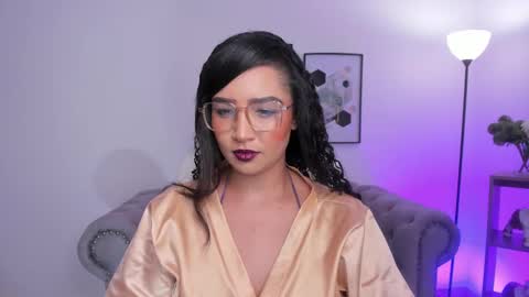 sharon_breezee online show from November 16, 2025, 3:45 am