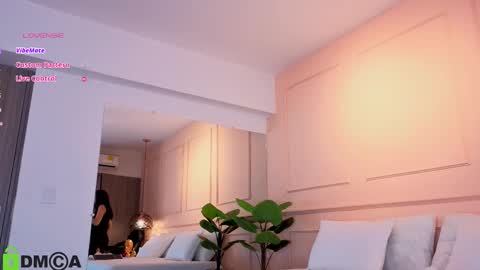 Sharon online show from November 25, 2025, 4:01 am