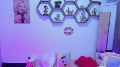 Sharon online show from April 2, 2026, 11:35 pm