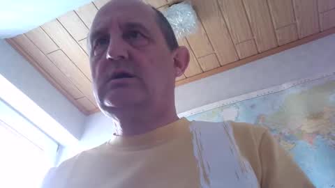 Peter online show from April 19, 2026, 10:25 am