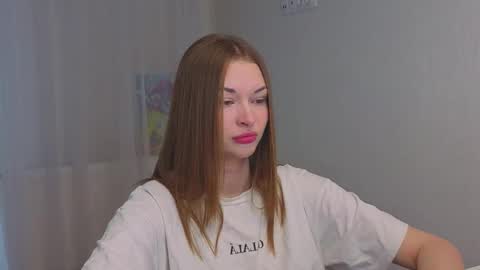 Miroslava online show from October 24, 2025, 4:20 am