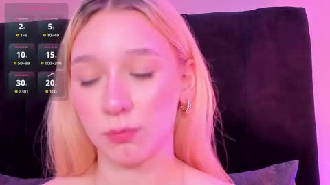 Snapshot of shatall_rouge chatting on February 26, 2025, 6:11 pm Shantall online show from February 26, 2025, 6:11 pm