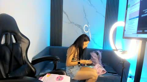 Shauna online show from March 22, 2026, 12:41 pm