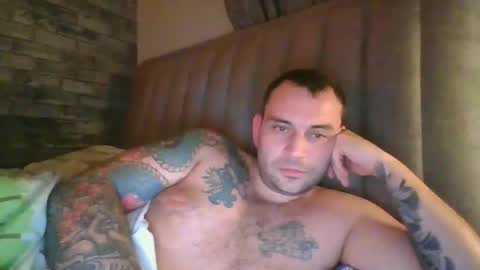 Snapshot of shaunpuk chatting on December 14, 2024, 11:45 pm Shaun1234 online show from December 14, 2024, 11:45 pm