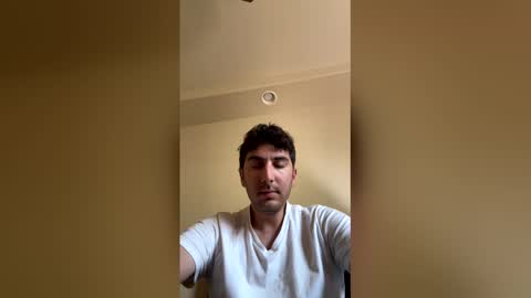 Snapshot of shaunt333 chatting on March 21, 2026, 10:24 pm shaunt333 online show from March 21, 2026, 10:24 pm