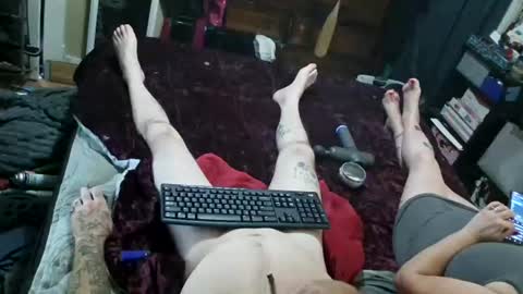 ShawnandJenn online show from August 4, 2026, 11:02 am