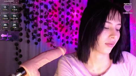 Shayla 3 online show from December 18, 2024, 3:22 pm