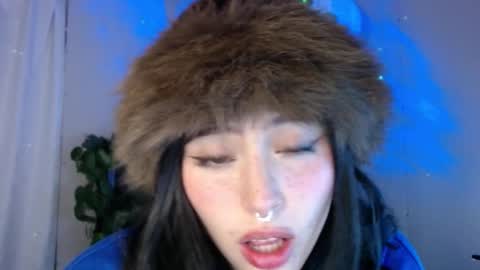 Shayla 3 online show from January 8, 2026, 12:35 am