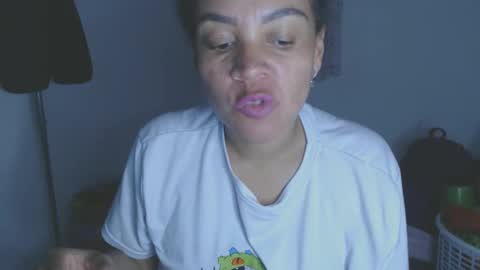 Shayna online show from November 10, 2025, 1:26 am