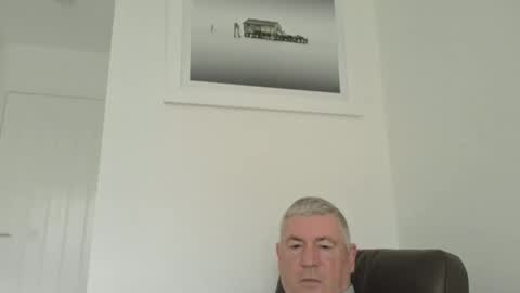 Snapshot of she52 chatting on November 3, 2025, 8:59 am she52 online show from November 3, 2025, 8:59 am