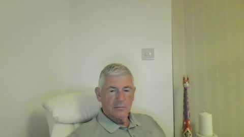 she52 online show from June 3, 2026, 9:42 pm