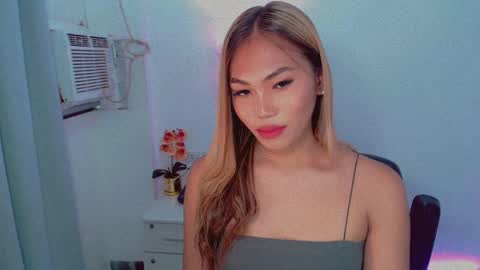Snapshot of shealana69 chatting on December 28, 2024, 4:19 am MY IG Shealana69 online show from December 28, 2024, 4:19 am