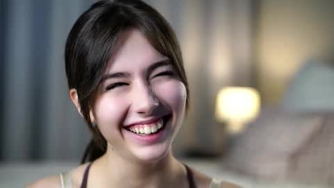 Snapshot of sheenadu chatting on October 13, 2025, 2:22 am Tessa online show from October 13, 2025, 2:22 am