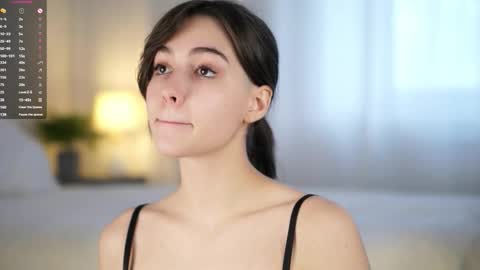 Snapshot of sheenadu chatting on November 3, 2025, 2:35 am Tessa online show from November 3, 2025, 2:35 am