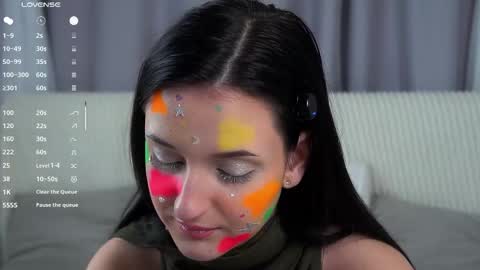 sheenagear online show from October 13, 2025, 2:06 pm