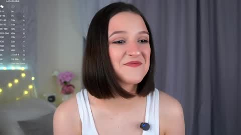 sheenagear online show from April 5, 2026, 1:03 am