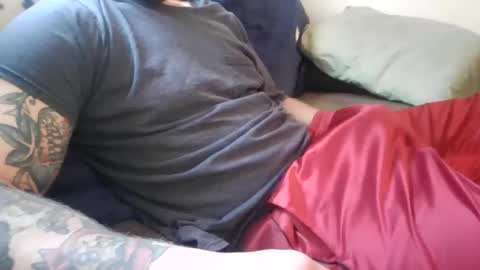 Snapshot of sheepydoggy45 chatting on November 15, 2025, 5:42 pm sheepydoggy45 online show from November 15, 2025, 5:42 pm