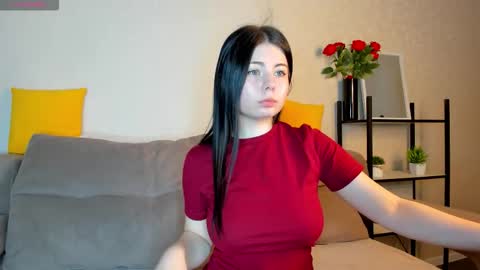 Snapshot of shei1a_shy chatting on September 20, 2025, 8:15 am Amely online show from September 20, 2025, 8:15 am