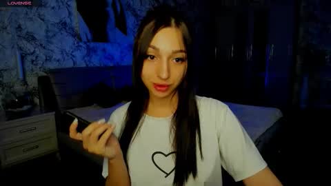 sheillawood online show from October 14, 2025, 12:44 am