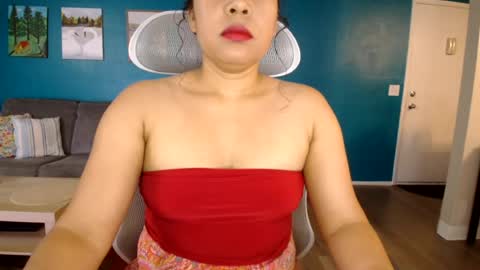 Snapshot of sheilyn_smith chatting on June 13, 2026, 4:32 am sheilyn_smith online show from June 13, 2026, 4:32 am