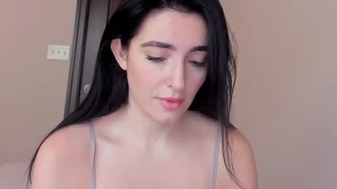 sheisallthat online show from October 22, 2025, 7:46 pm