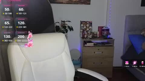 lau online show from December 15, 2025, 10:19 am