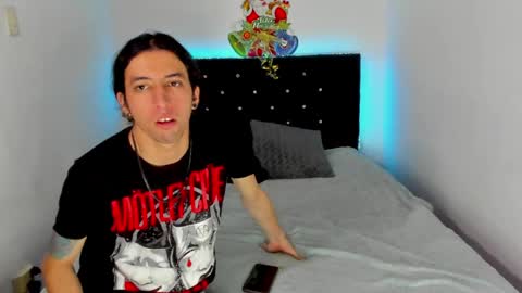 Snapshot of shelby__loveshow chatting on December 16, 2024, 3:19 am shelby__loveshow online show from December 16, 2024, 3:19 am